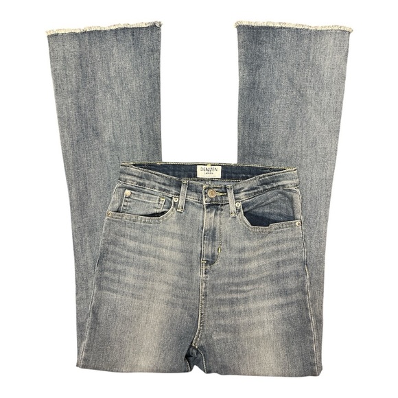 Levi's Kids Denizen Light Wash Flare Jeans - Picture 3 of 9